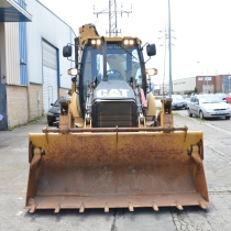 CAT 432E Premier (front)