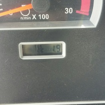 CAT 432E Premier (hour meter)