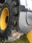 CAT TH414GC (rear left wheel)